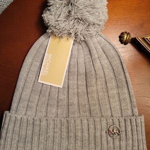Micheal Kors Pom Beanie